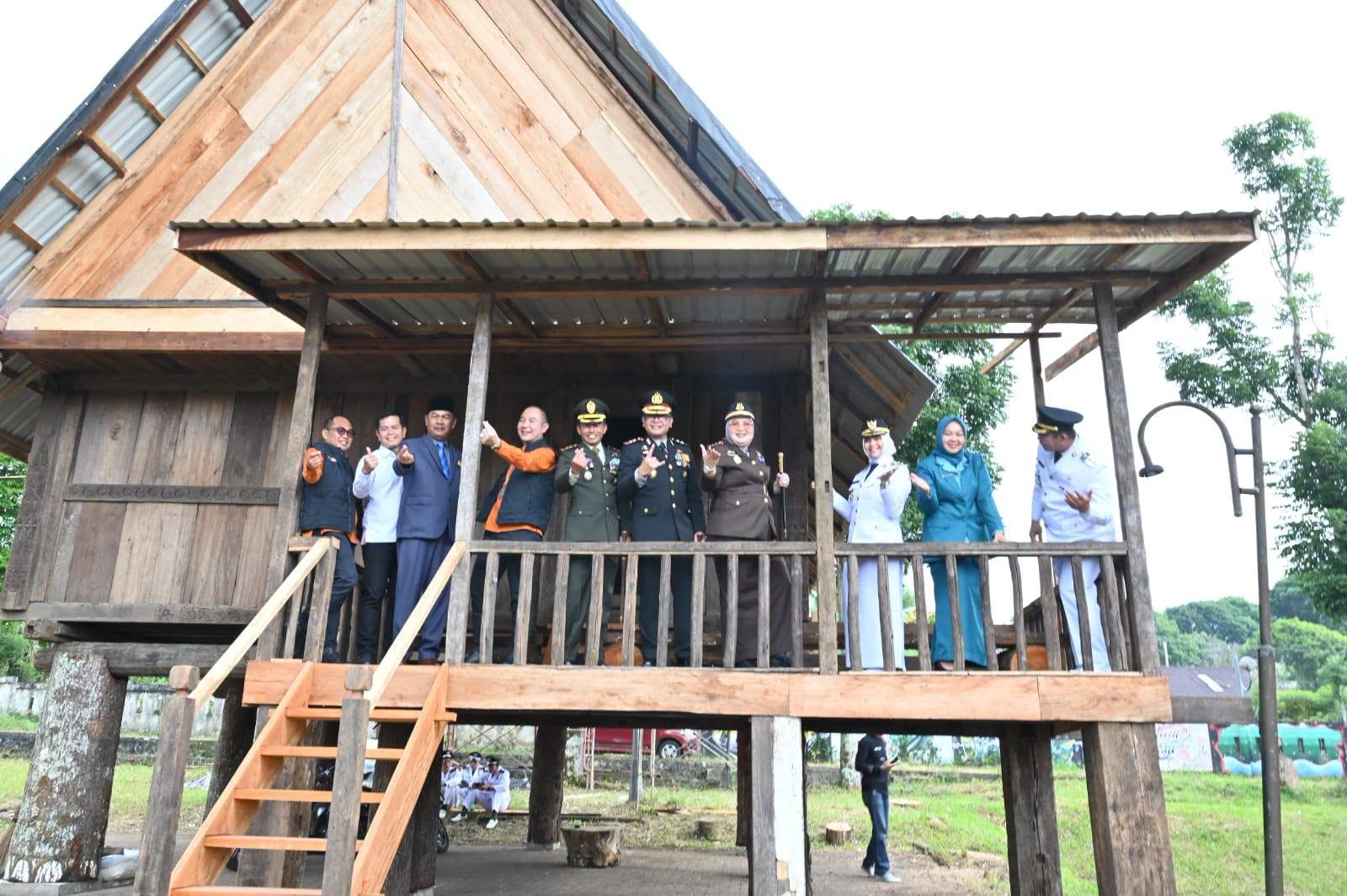 Wali Kota Pagar Alam H. Ludi Oliansyah bersama Wakil Wali Kota Hj. Bertha, Tinjau Ghuma Baghi Restorative Justice
