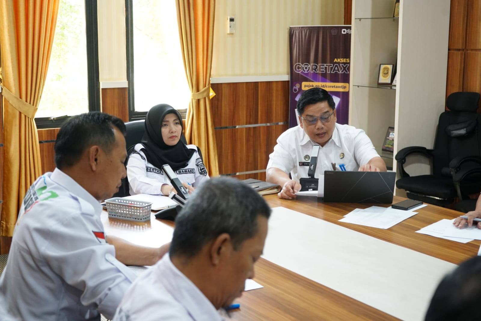 Plt. Wali Kota Pagar Alam, Hj. Bertha, Ikuti Rapat Asistensi Daerah Secara Daring Bersama Sekjen Kemendagri RI