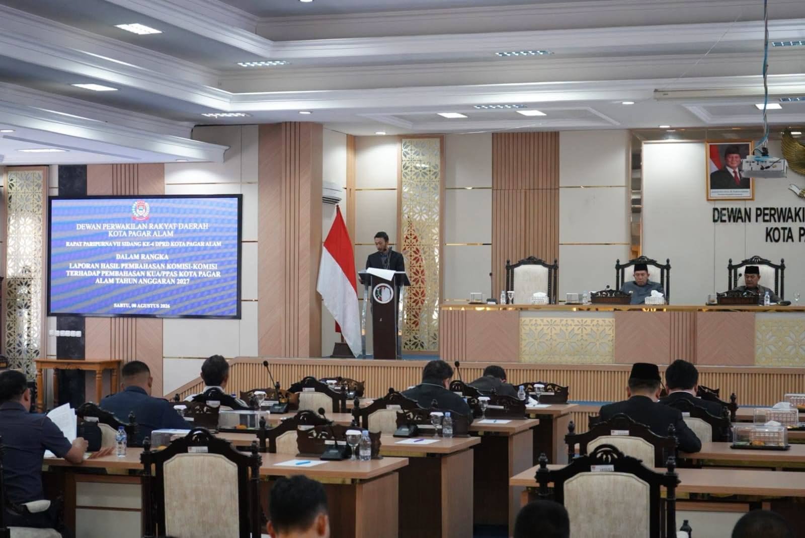 Wali Kota Pagar Alam, H. Ludi Oliansyah, Hadiri Rapat Paripurna VII Sidang ke-4 DPRD Kota Pagar Alam