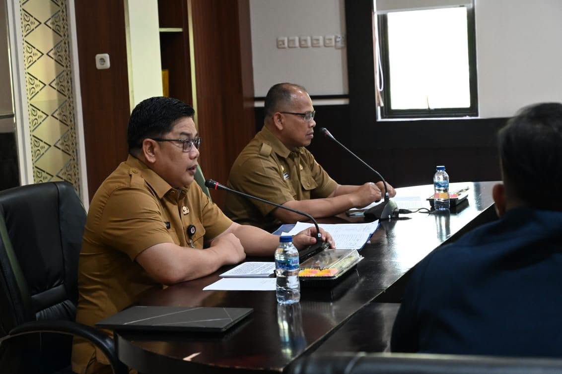 Sekretaris Daerah (Sekda) Zaily Oktosab Fitri Abidin,  Instruksikan  Seluruh Kelurahan Wajib Isi Data “Si Lurah Cantik”.