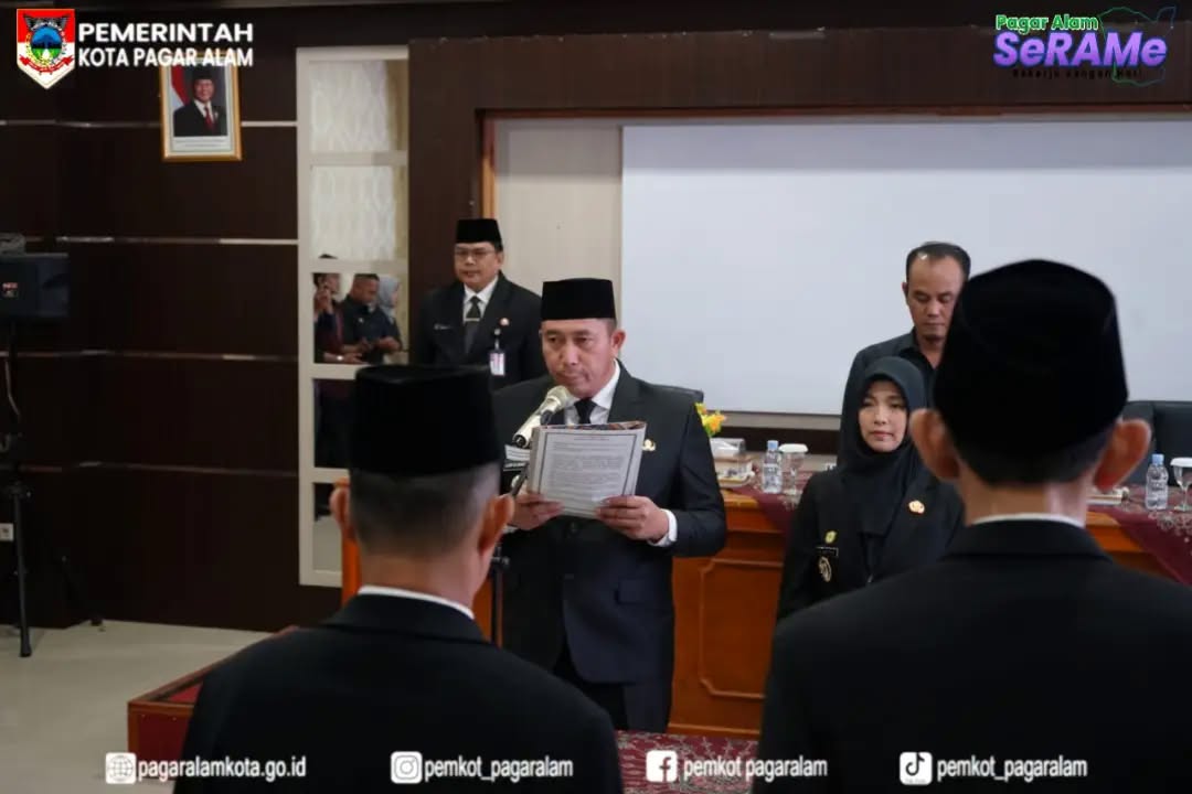 Wali Kota Pagar Alam, H. Ludi Oliansyah, Lantik dan Mengambil Sumpah Sejumlah Jabatan Tinggi Pratama, Jabatan Administrator dan Jabatan Fungsional di Lingkungan Pemkot Pagar Alam